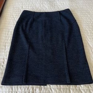 Roland Mouret Pencil Skirt US 10 100% Wool Zipper Dark Grey and unlined